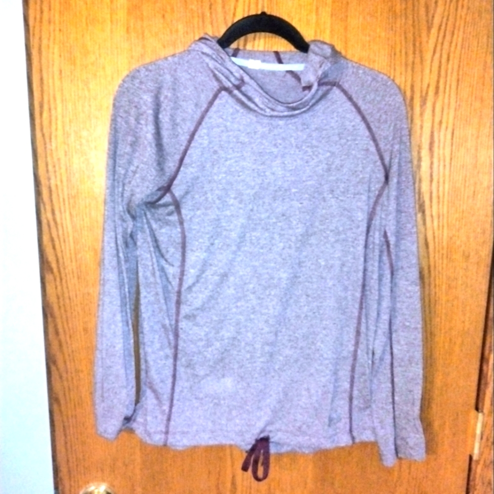 Under armour top